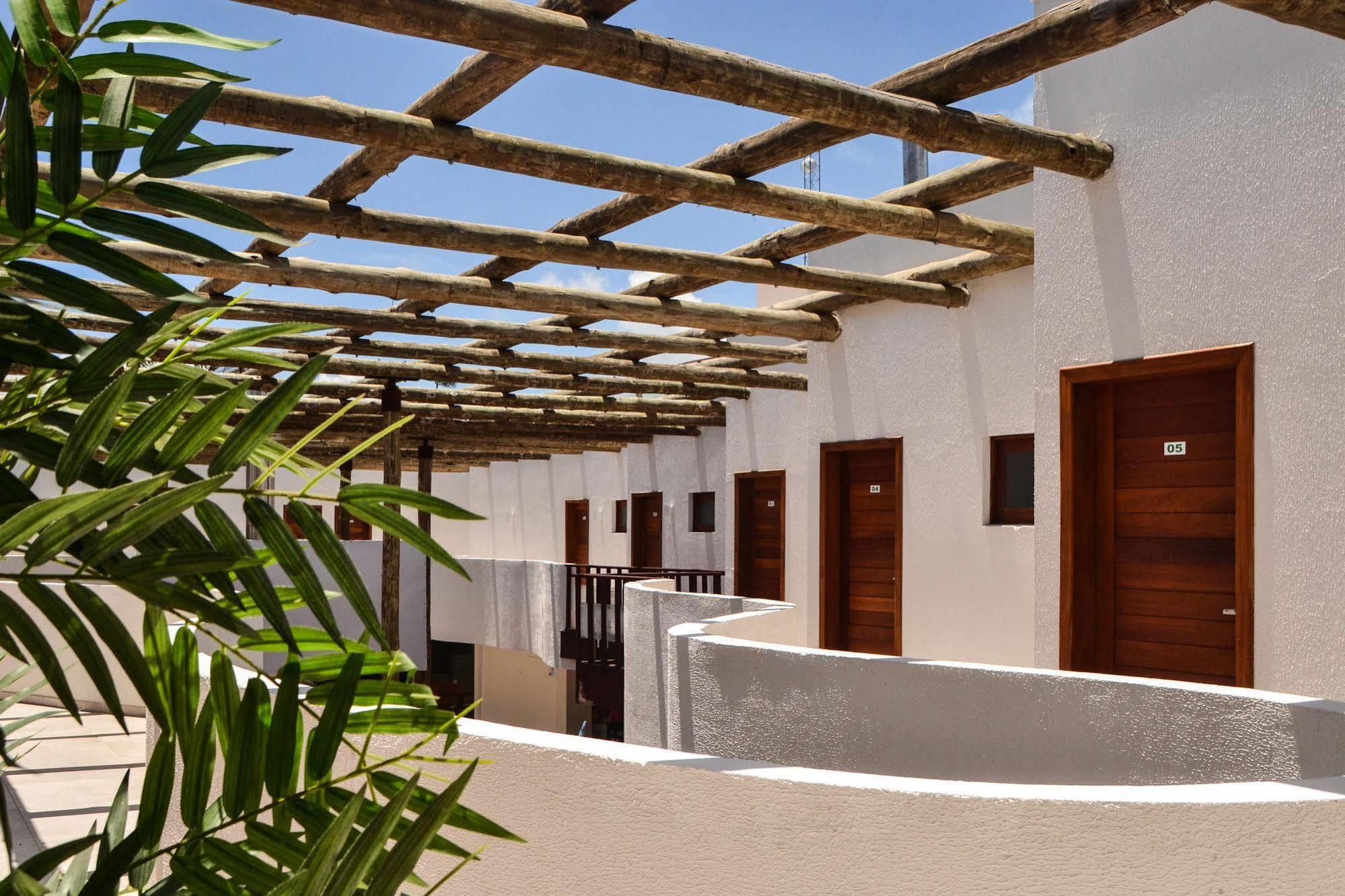 Vila Da Pipa Suites (Adults Only) Tibau do Sul Bagian luar foto